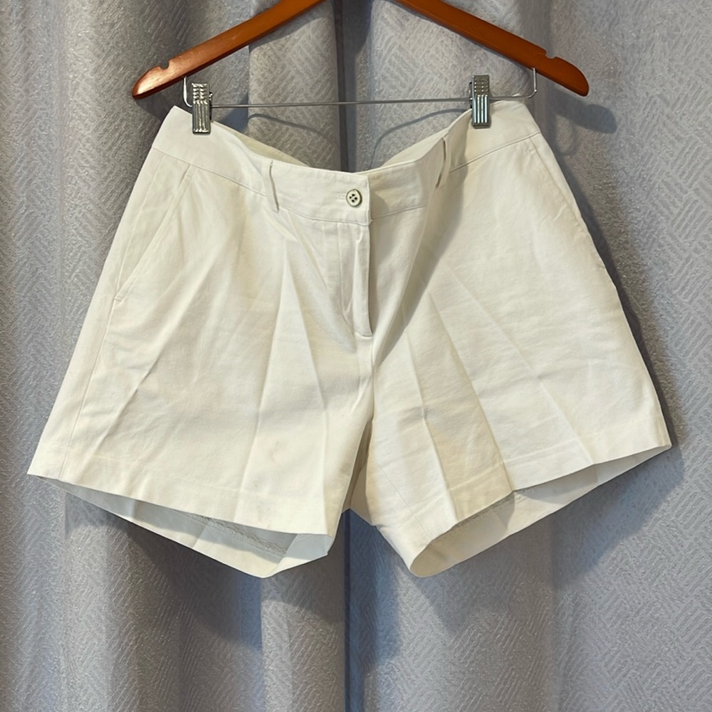 J McLaughlin Cream/White Shorts